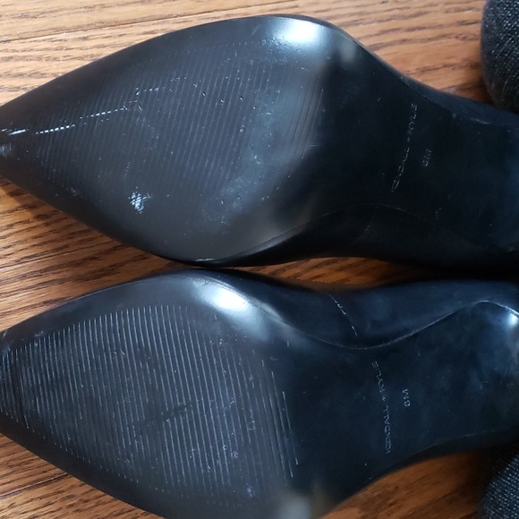 Kendall + Kylie Black Heels - Picture 7 of 12